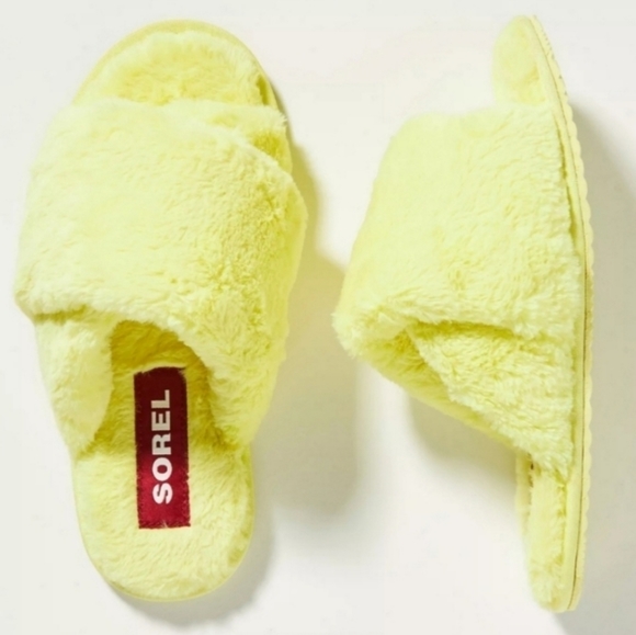 Sorel Shoes - Sorel Mail Run Slippers in Neon Light